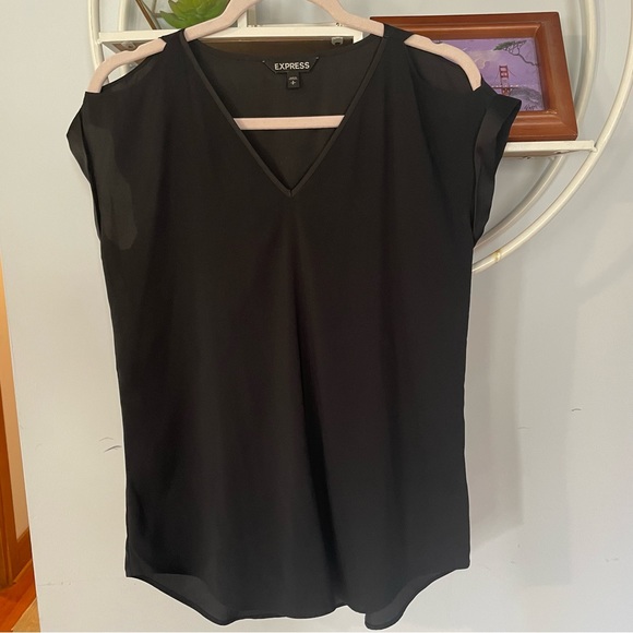 Express Women's Small S Black Cold Shoulder Blouse Short Sleeve Shirt - Picture 1 of 5